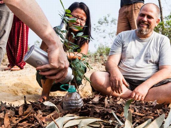 This Israeli Man Left His Job, Came To India And Transformed A 70 Acres Barren Land Into A Forest