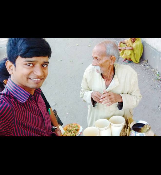 My Story: He Told Me That His Son Abandoned Him & His Wife. So He Sells Chaat