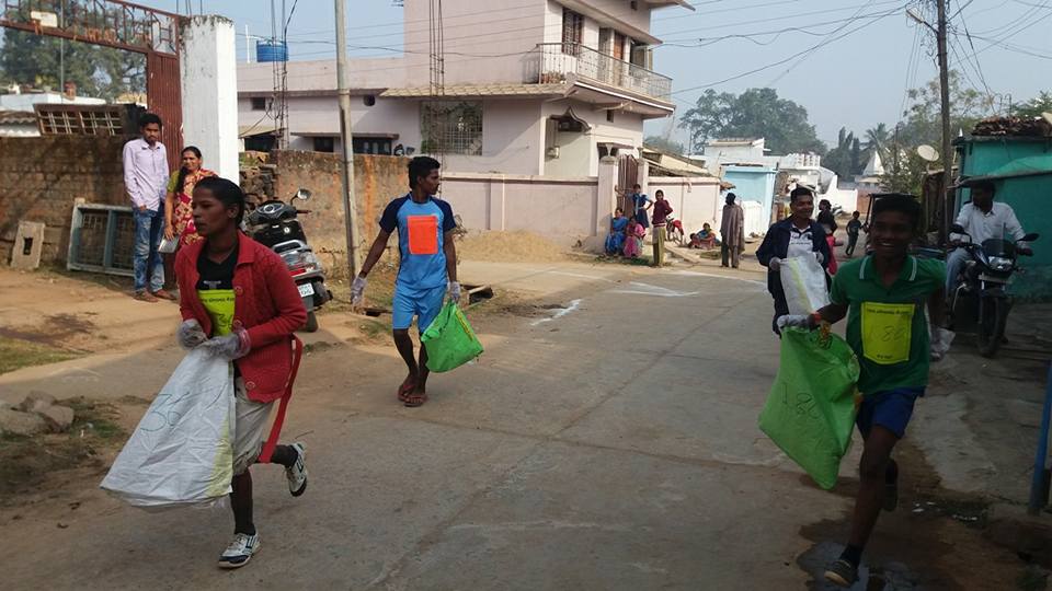 IAS Officer From Chhattisgarh Organised Innovative Marathon To Clean The Garbage Of His City