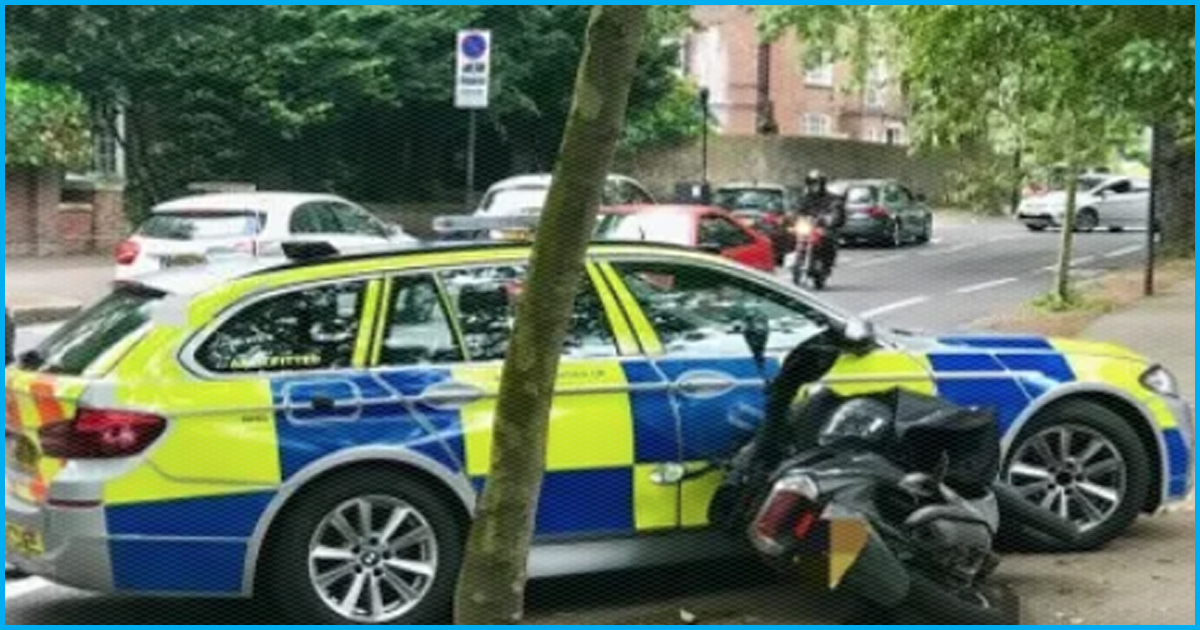 UK: Police In London Knocks Thieves Off Their Bikes To Tackle Crime