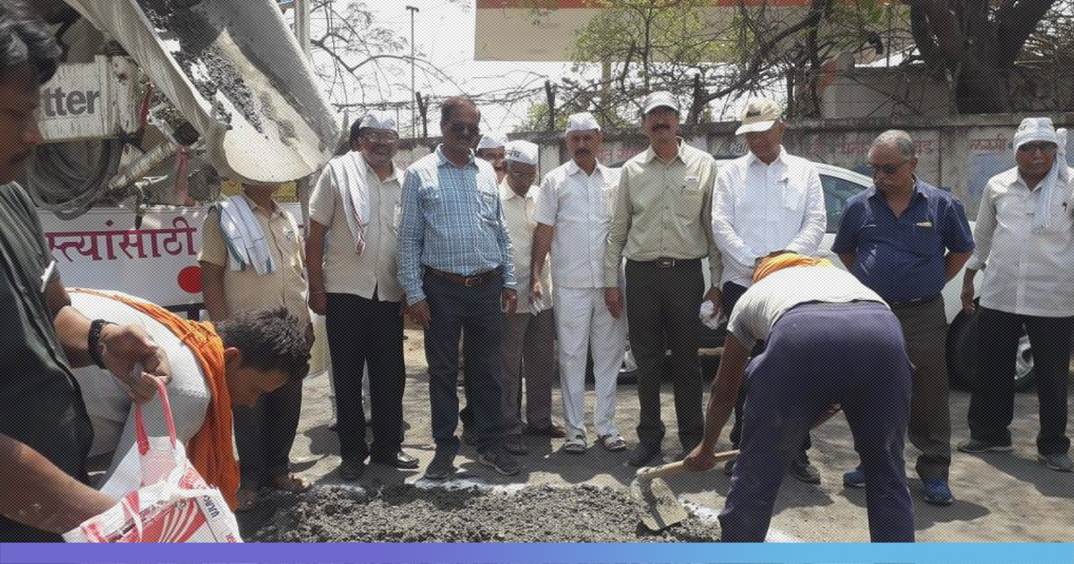 [Watch] Maharashtra: 50 Potholes Filled Within Six Hours By This NGO In Nagpur