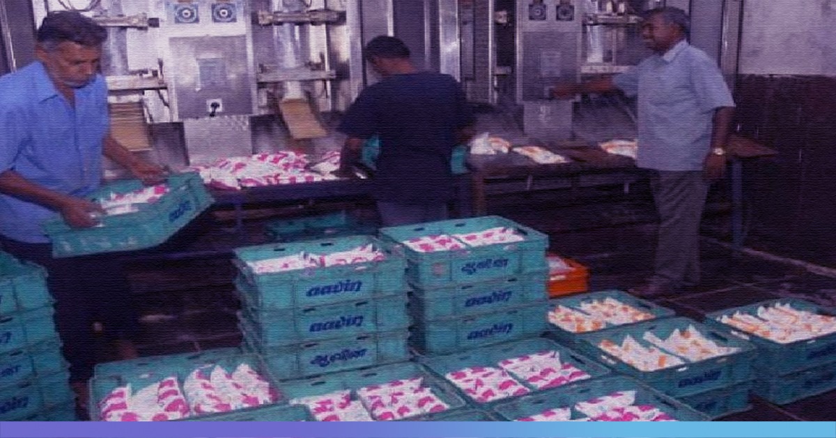 Maharashtra: To Reduce The Use Of Plastic, Govt Issues Refundable Surcharge Of 50 Paise Per Plastic Milk Packet