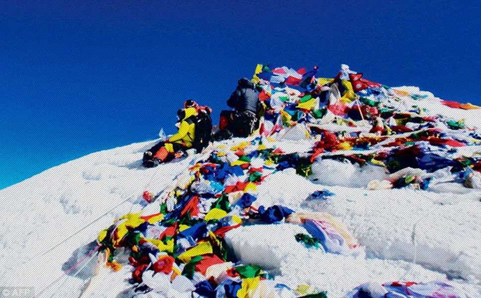 Indian Army Team To Scale Mt. Everest, Will Return With 4000 Kg Garbage
