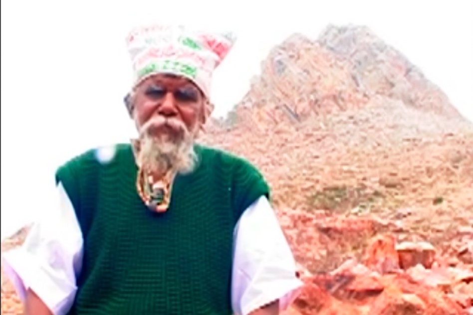 [Watch] Real Life Footage Of The Mountain Man Dashrath Manjhi