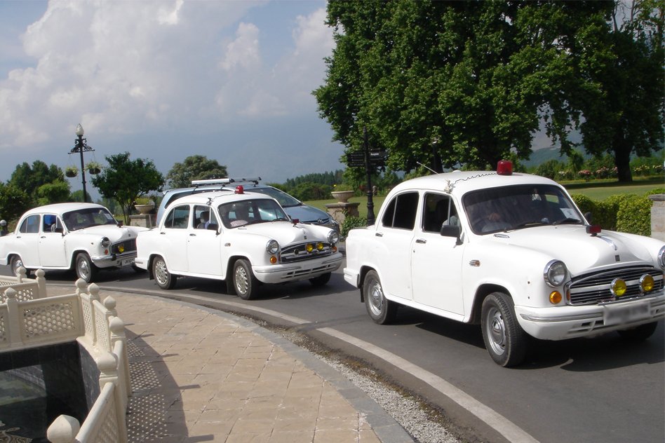 Bizarre: RTI Query Reveals Haryana Ministers Cars Travel 900 Km A Day