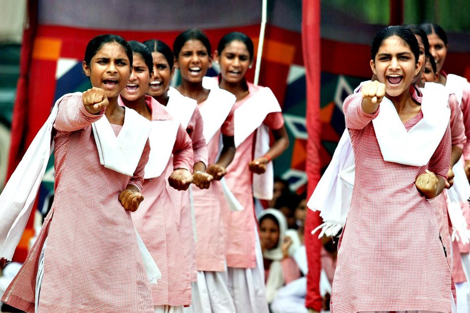 Know About The CBSE Twin Initiatives: Self Defense & Help Line For Stressed Students