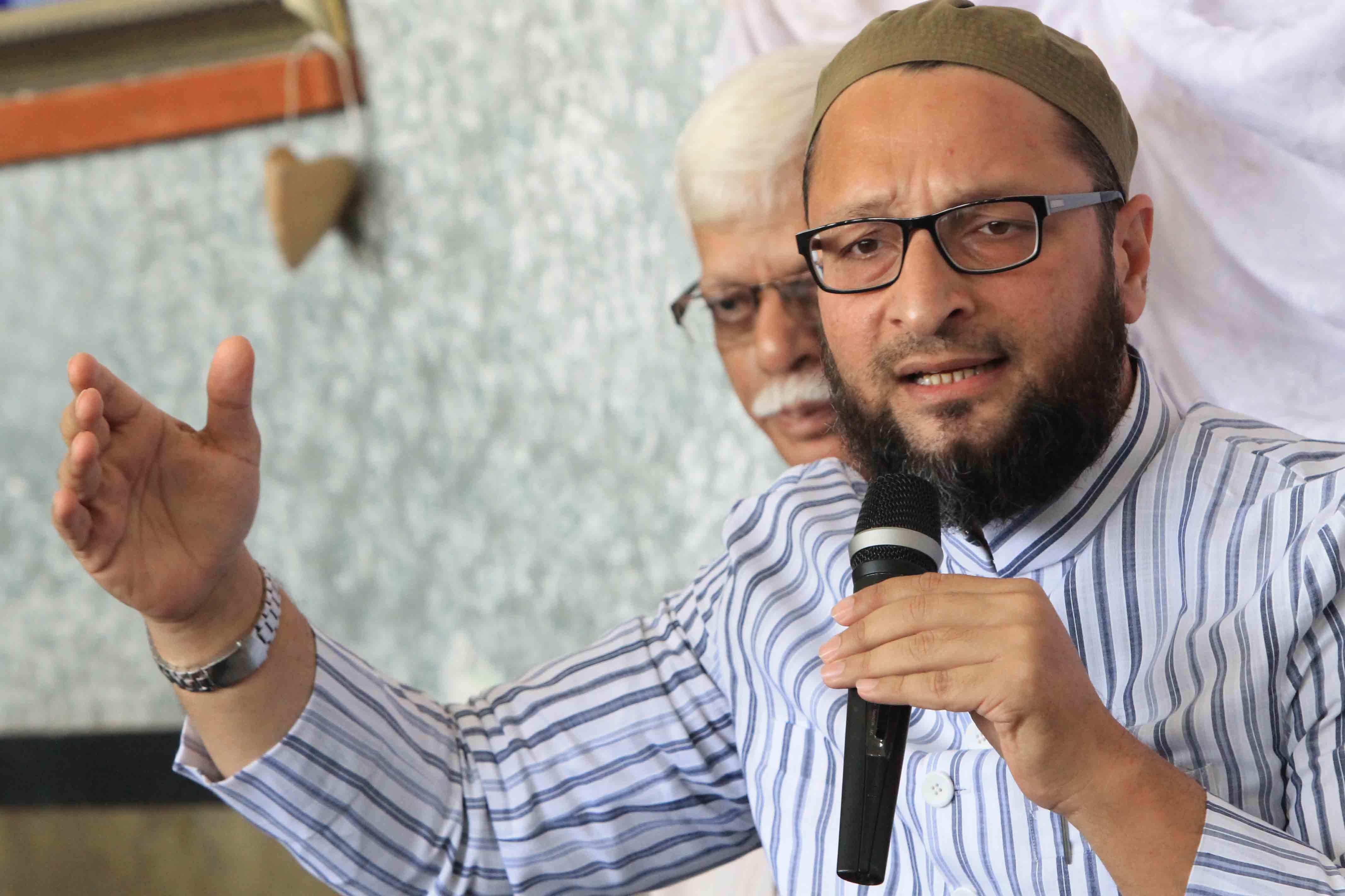 Hijacking The Voice Of A Community: How Owaisi Is Diverting The Priority With Nonsensical Statements