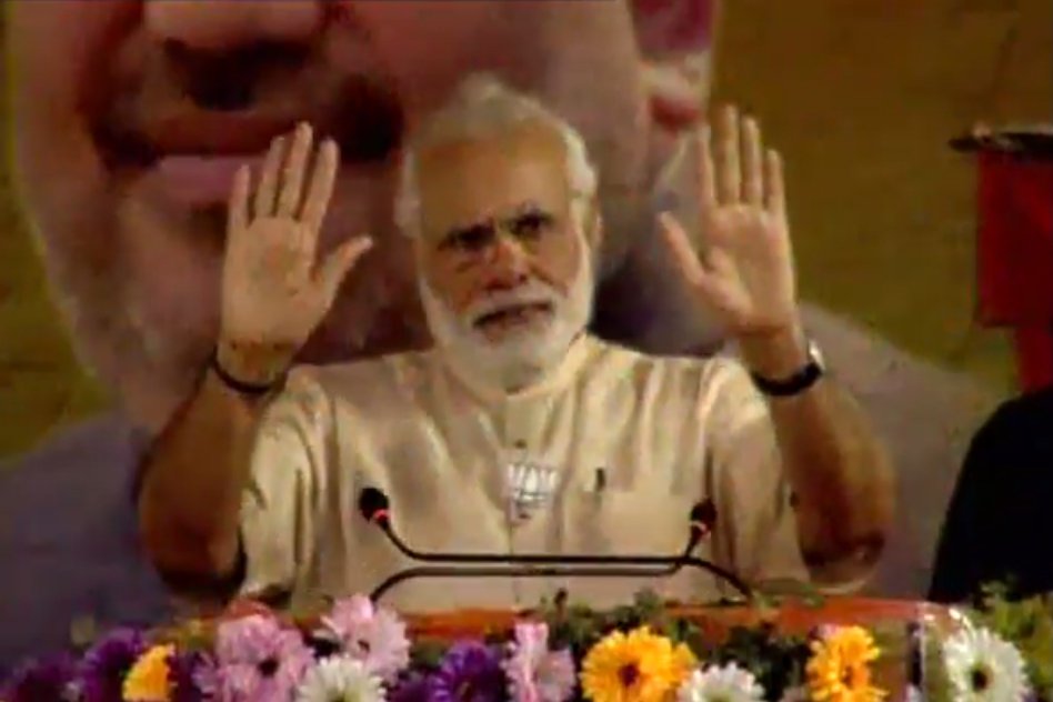 Video: PM Modi Pauses His Speech During A Rally Hearing Azaan