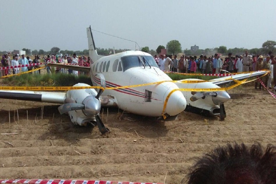 Story Of A Pilot And A Daughter Who Emerged As Heroes In An Air Ambulance Crash