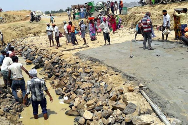 Jharkhand: Villagers Build A Road With 50 Lakhs, That Government Said Would Cost 58 Crores
