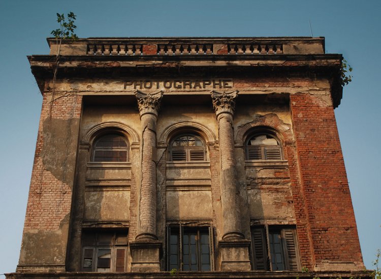Worlds Oldest Photo Studio In Kolkata Shuts Down After 176 Years, Know About It