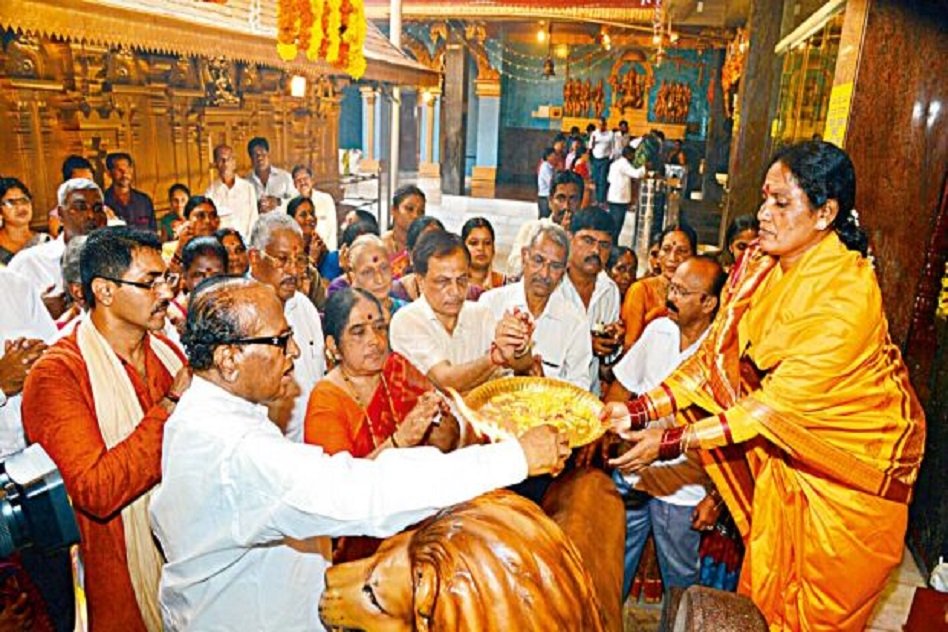 Dalit Women Appointed As Priests In Mangalores Sri Gokarnanatha Temple