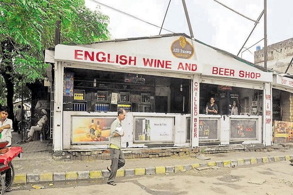 Supreme Court Orders Ban On Liquor Shops Along All Highways To Check Drunk Driving