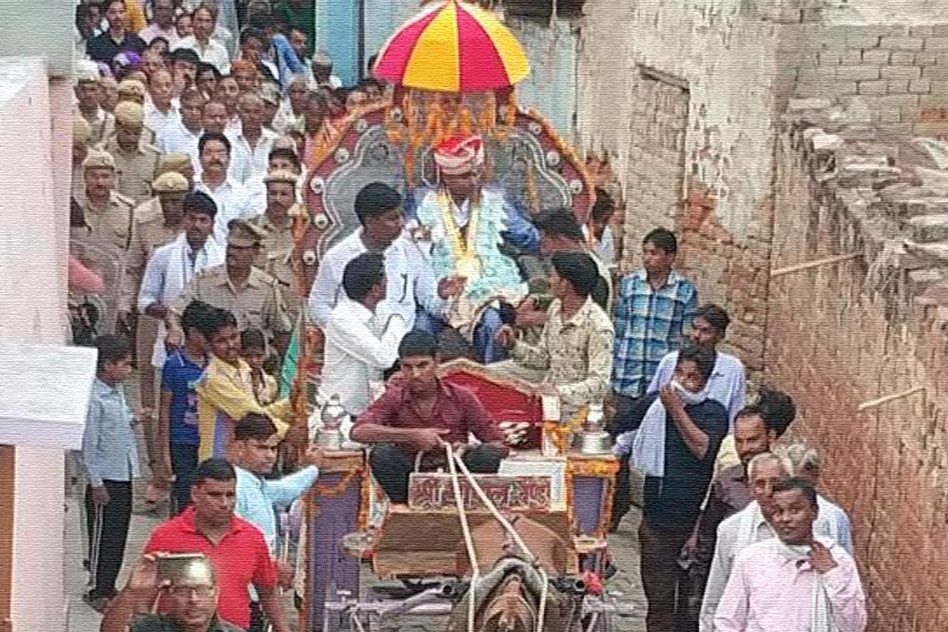 UP: In Presence Of 150 Policemen, Dalit Man Takes Out Wedding Procession Riding A Horse