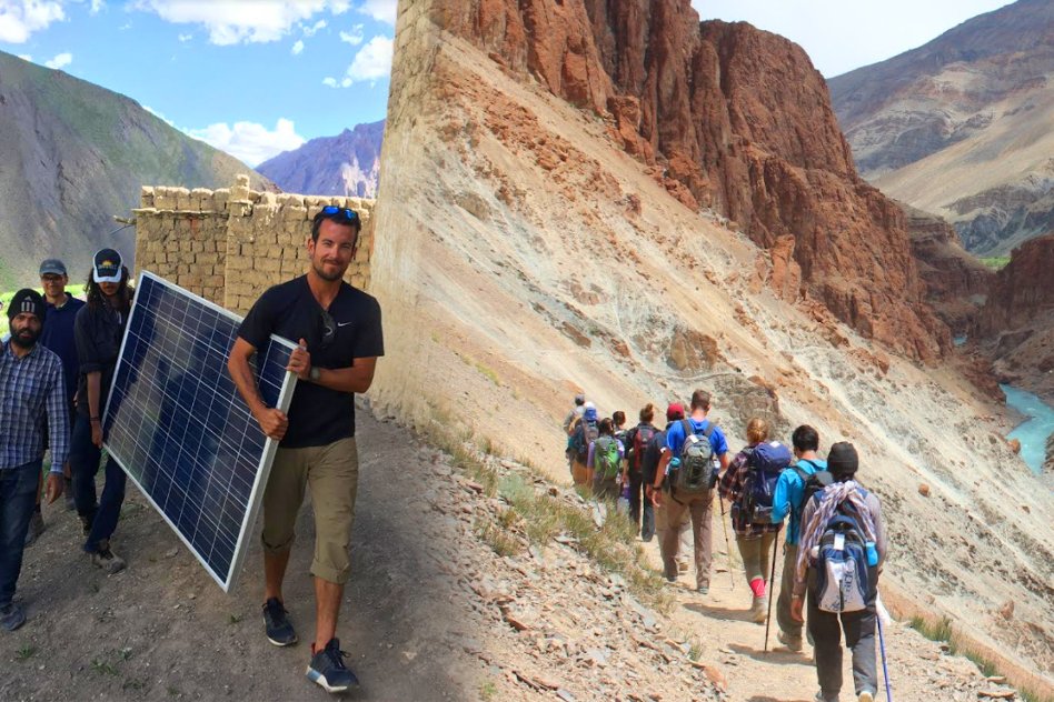 This Team Treks Hundreds Of Km In Himalayas To Electrify Villages That Are Not Even On Google Maps