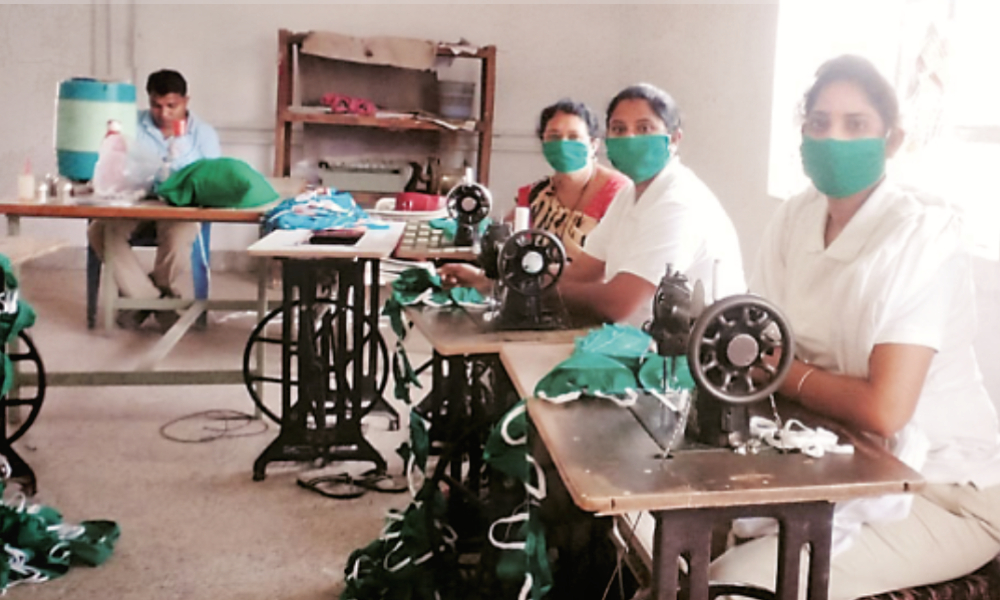 Maharashtra: Asked To Wait, Bhandara Police Sews 2000 Masks On Its Own