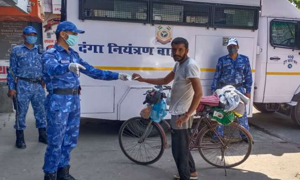 Coronavirus Lockdown: CRPF Helps Man On 2,100-Km Cycle Journey To See Ailing Father