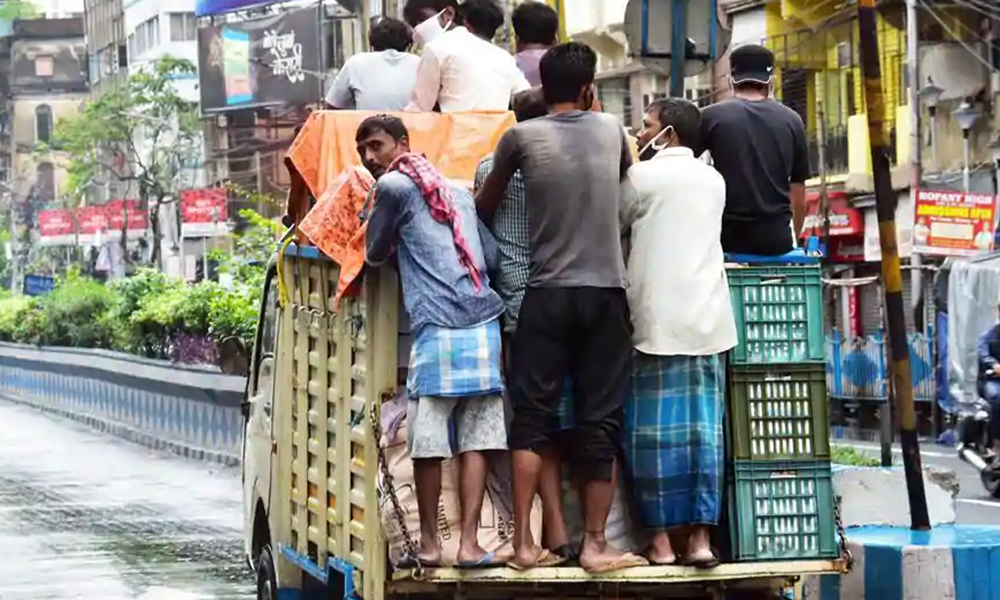 People Bathing In Rivers, Playing Football In West Bengal Shows Poor Implementation Of Lockdown: Home Ministry