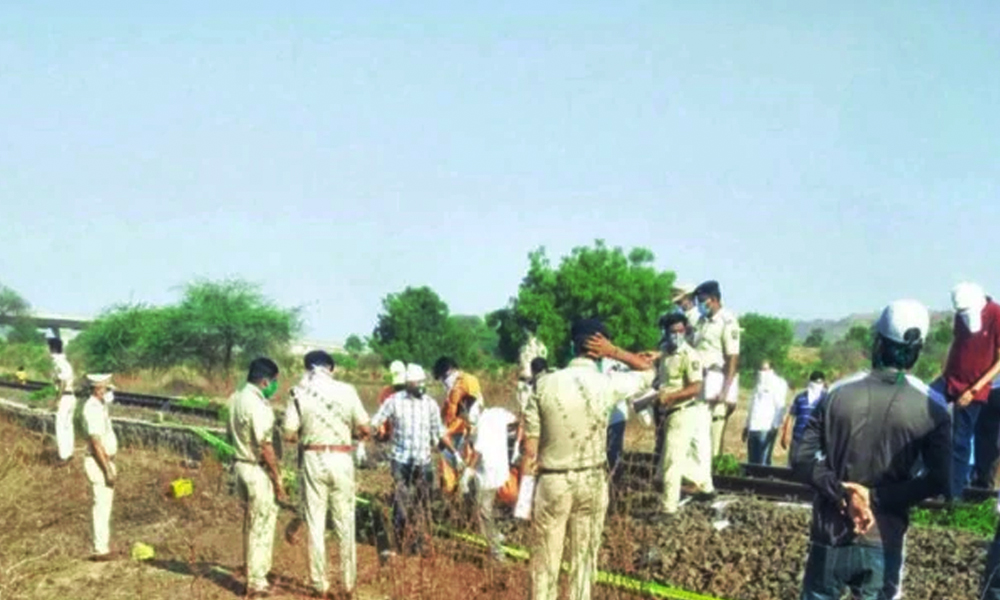 15 Migrants Returning Home Crushed To Death By Train In Maharashtras Aurangabad