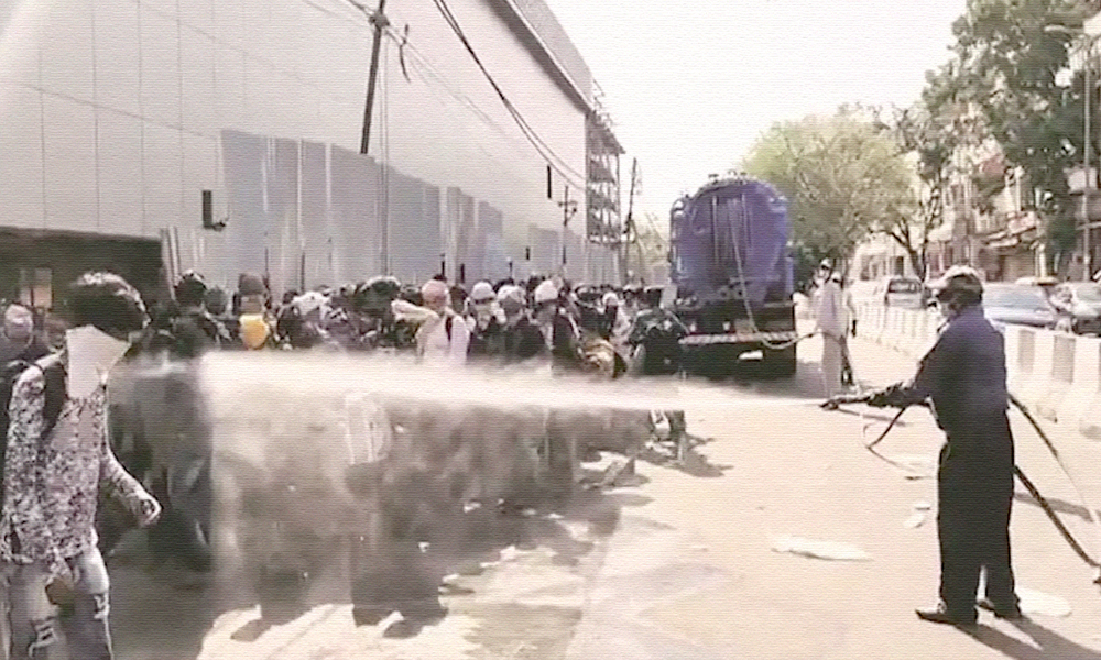 Delhi: Disinfectant Sprayed On Migrants, Civic Body Calls It A Mistake