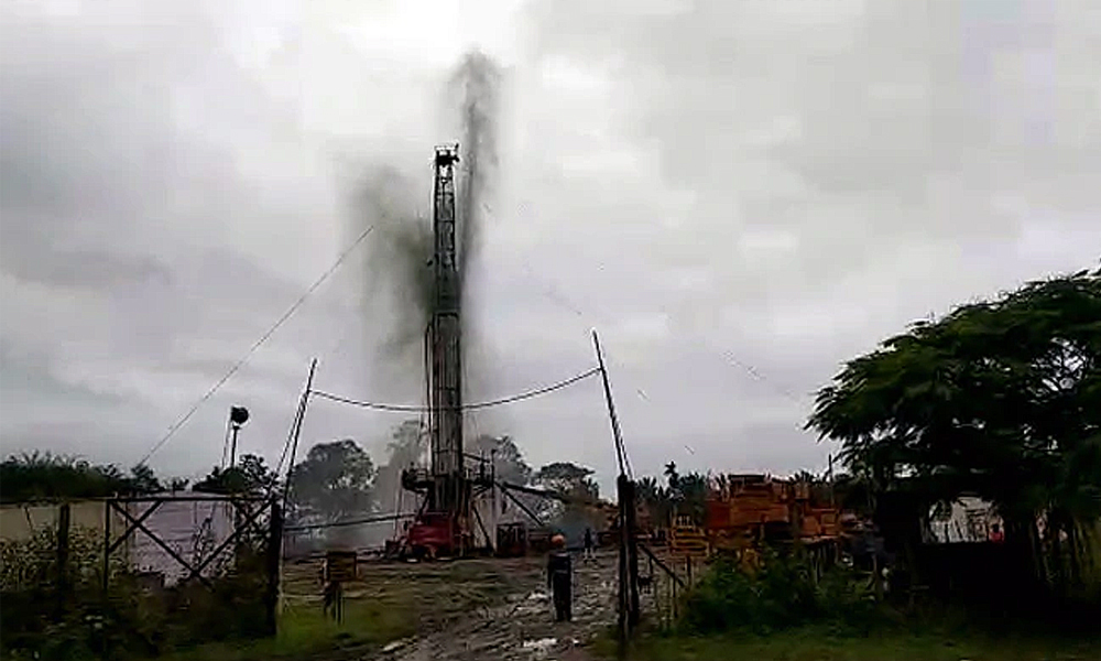 A Week After Explosion, Assam Oil Well Continues To Leak; Puts Biodiversity At Risk