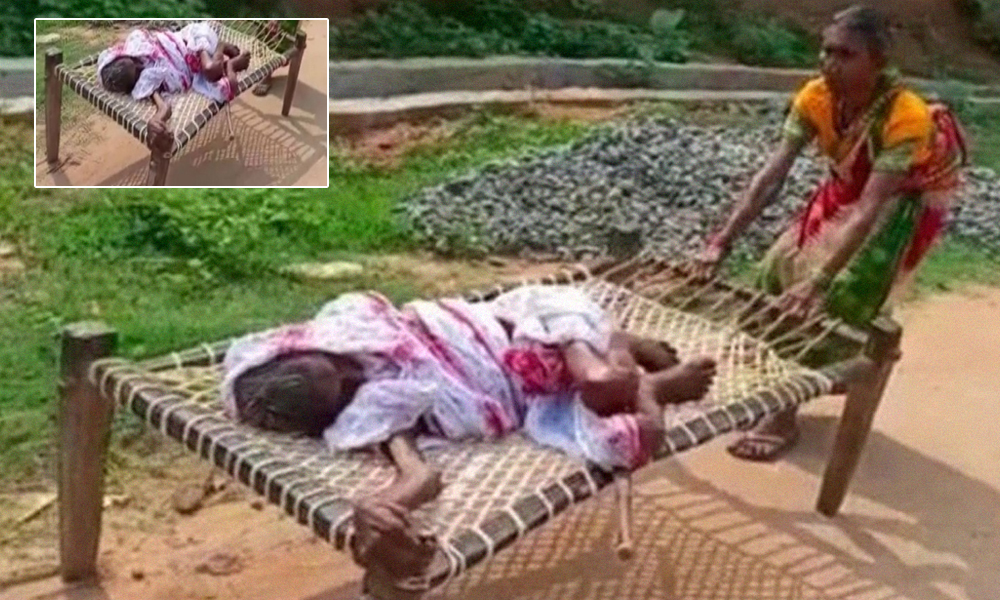 Odisha: 70-Year-Old Woman Forced To Drag 120-Year-Old Bedridden Mother On Cot To Withdraw Her Pension