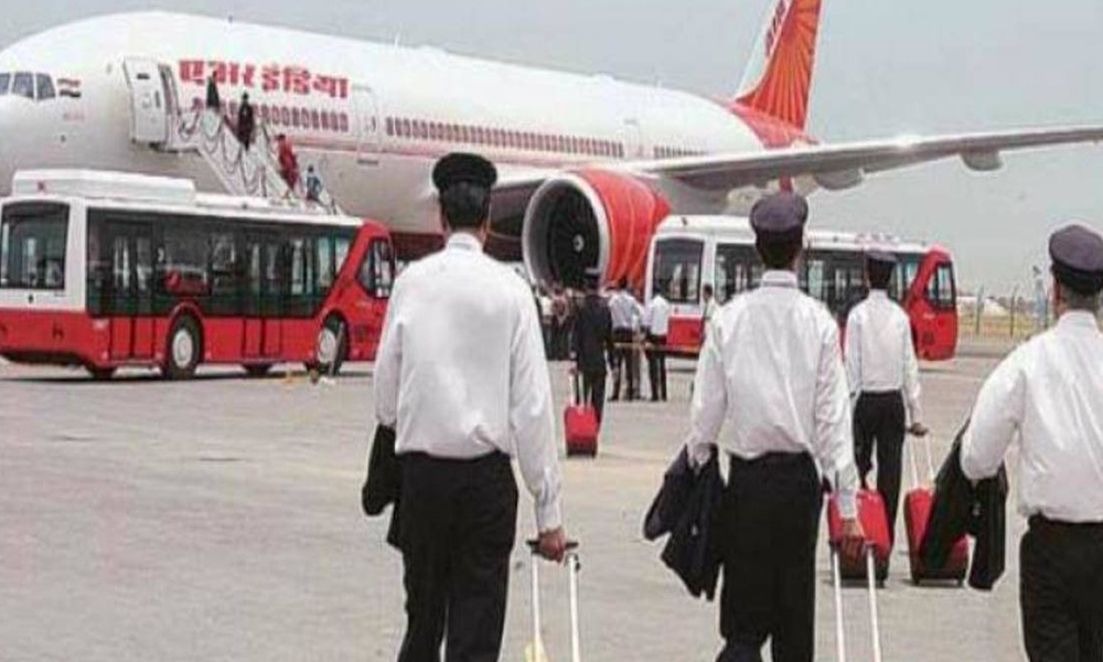 3.5% Salary Cut For Bosses 60% For Employees?: Air India Pilots Question Companys Disparity In Pay Cut