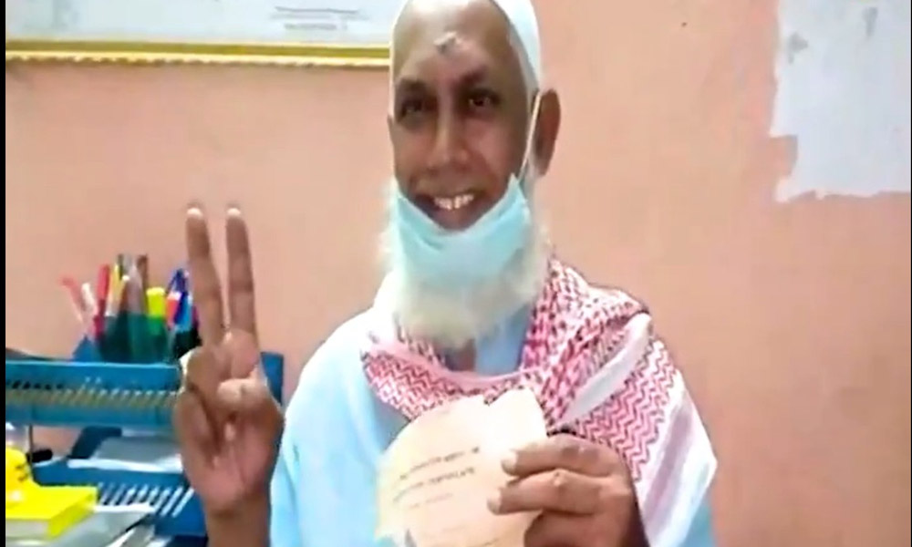After Attempting For 33 Years, Hyderabad Man Clears Class X Exams
