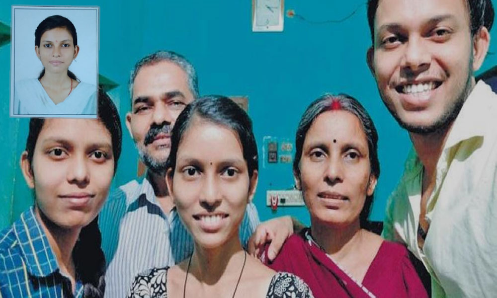 Kerala: Daughter Of Migrant Worker From Bihar Surmounts Odds To Top University Exams