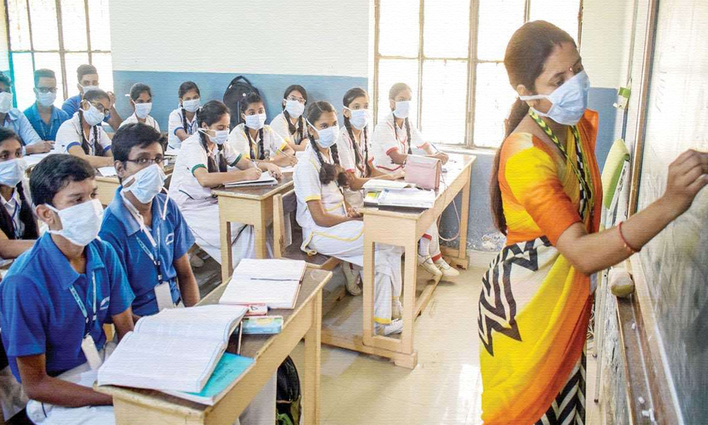 Uttar Pradesh: Teachers In 1.6 Lakh Govt Schools To Get Free Online Spoken English Course Through DIKSHA Portal