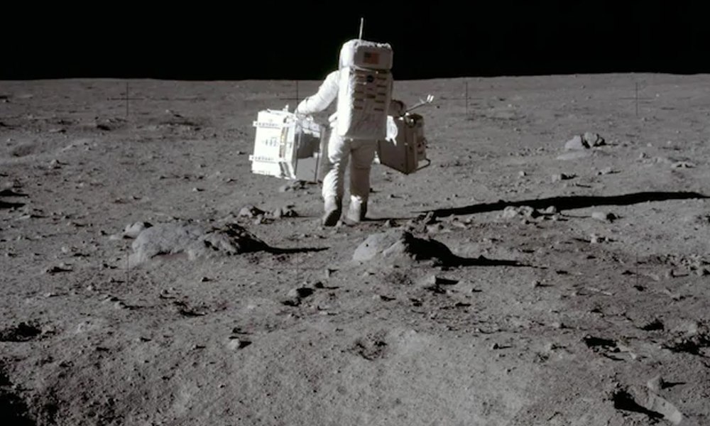 Nasa Comes Up With New Moonshot Rules: No Littering, Fighting, Trespassing Or Keeping Secrets