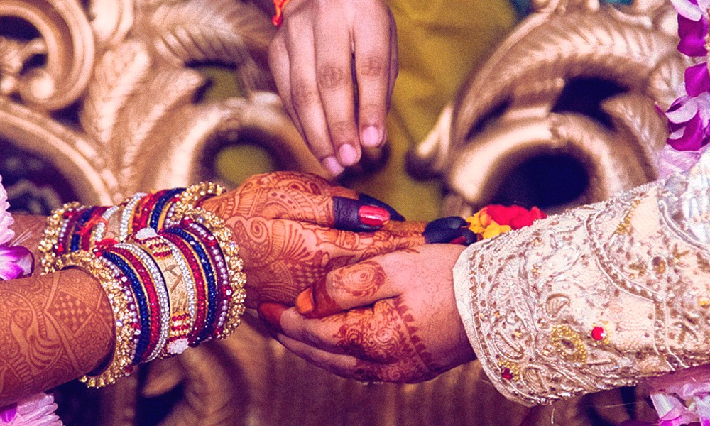 Karnataka Govt To Give Aid To Financially Backward Brahmin Brides Who Marry Within Community
