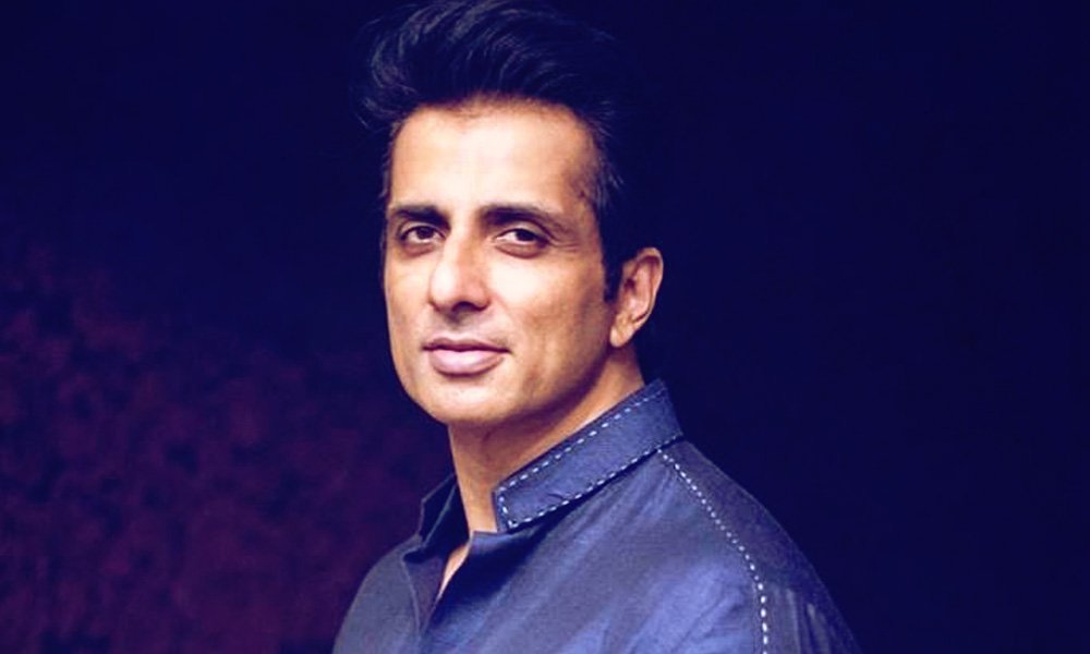 BMC Accuses Actor Sonu Sood Of Illegal Construction, Asks Mumbai Police To File Complaint