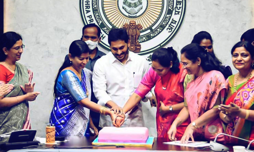 Andhra Pradesh CM Promises Free Sanitary Pads For Girls Studying In Govt Institutes