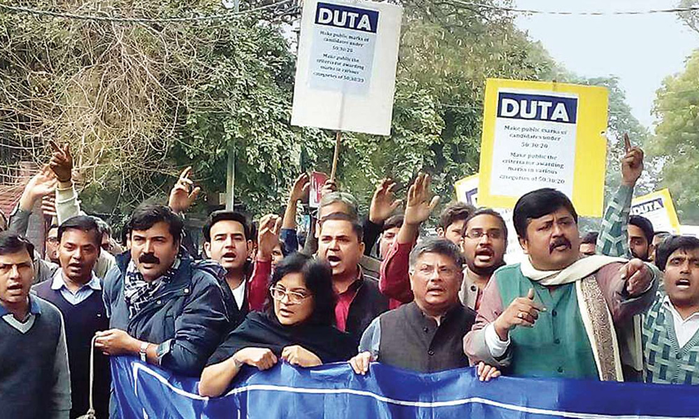 Teachers Struggling To Survive Without Salaries For Six Months In Delhi University Colleges