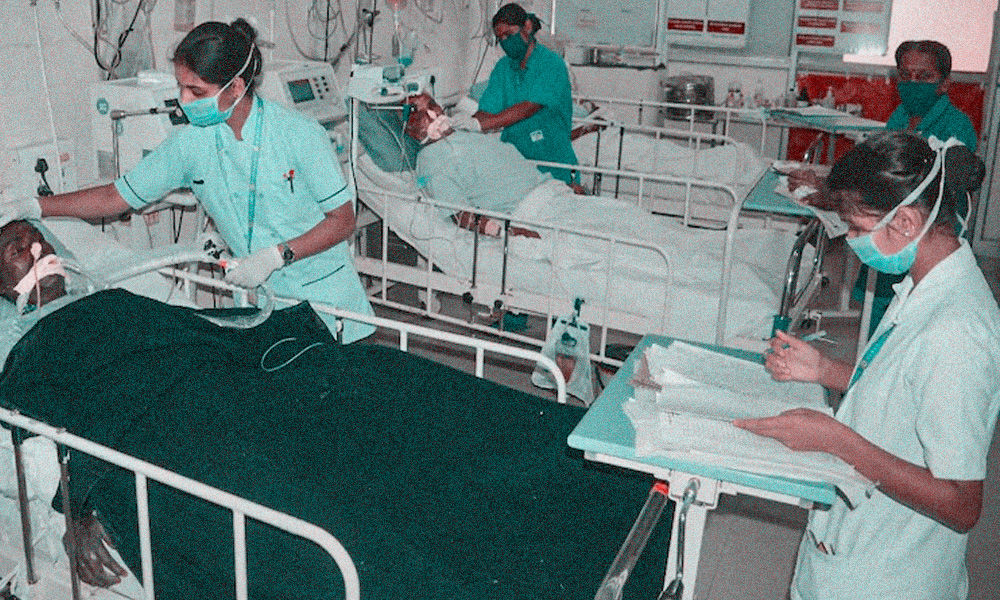Karnataka: Bengalurus Makeshift COVID-19 ICU Allows Patients Interact With Relatives Via Large Screens