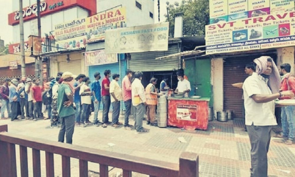 Telangana: This Gurudwara In Secunderabad Provides Free Meals To Needy Amid Lockdown