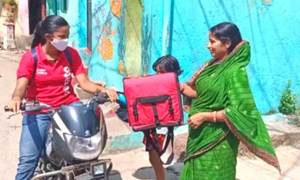 No Work Is Small, Says 18-Yr-Old Odisha Girl Who Dropped Out Of College To Deliver Food