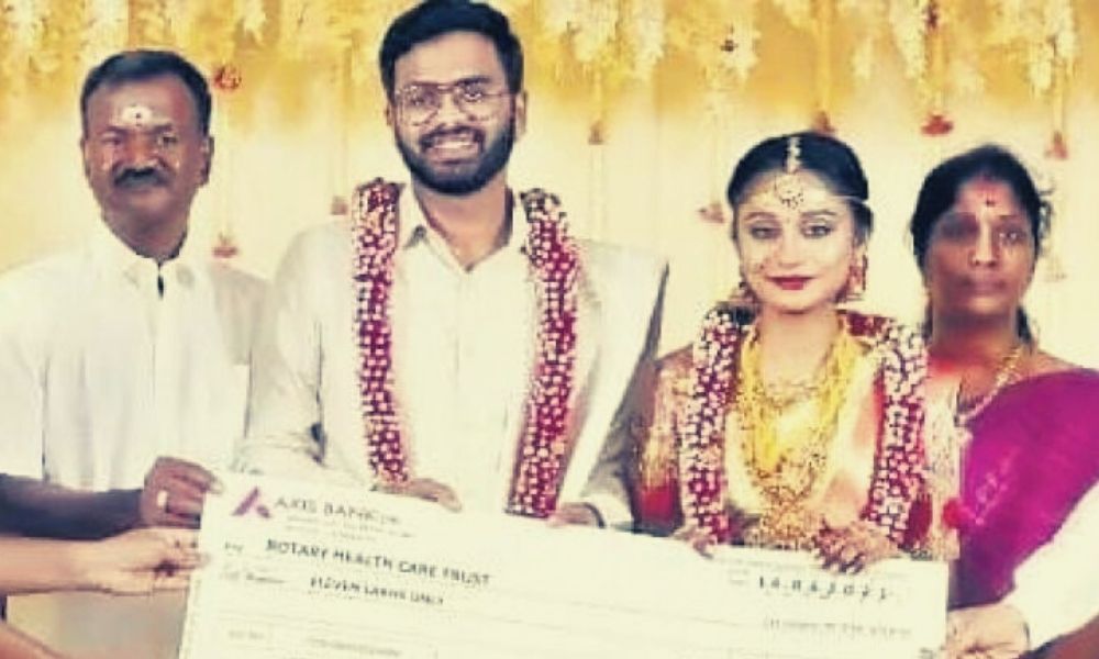 Tamil Nadu Couple Donates Saving  From Wedding Celebration To COVID Relief Fund
