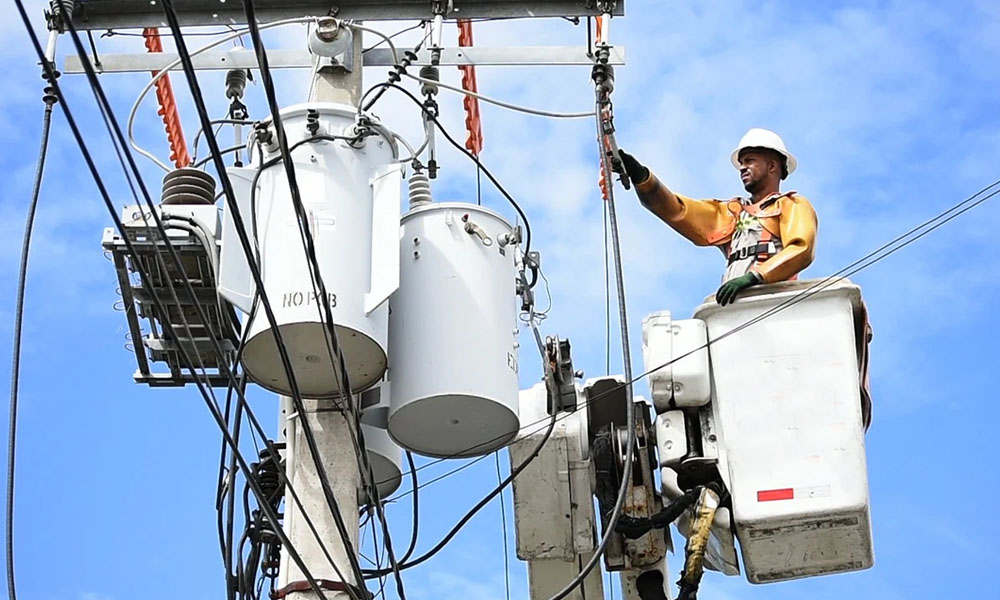 A New High: Indias Peak Power Demand Crosses 200 GW