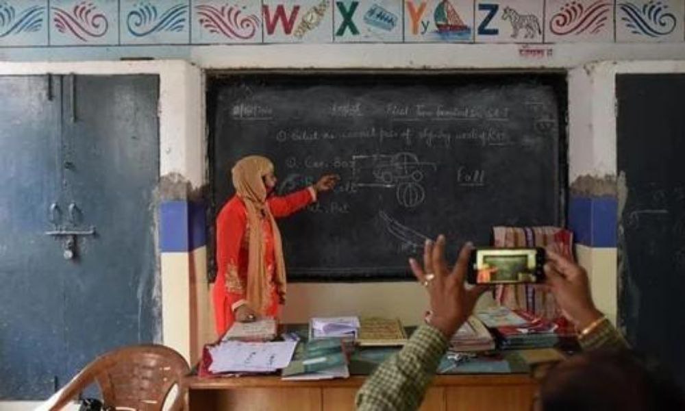 Madhya Pradesh: Over 47,000 Private Schools Suspend Online Classes