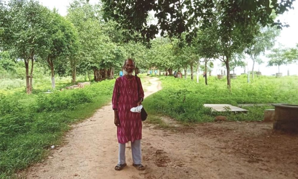 Meet Antaryami Sahu, The 75-Year-Old Tree Man Who Planted 30,000 Trees