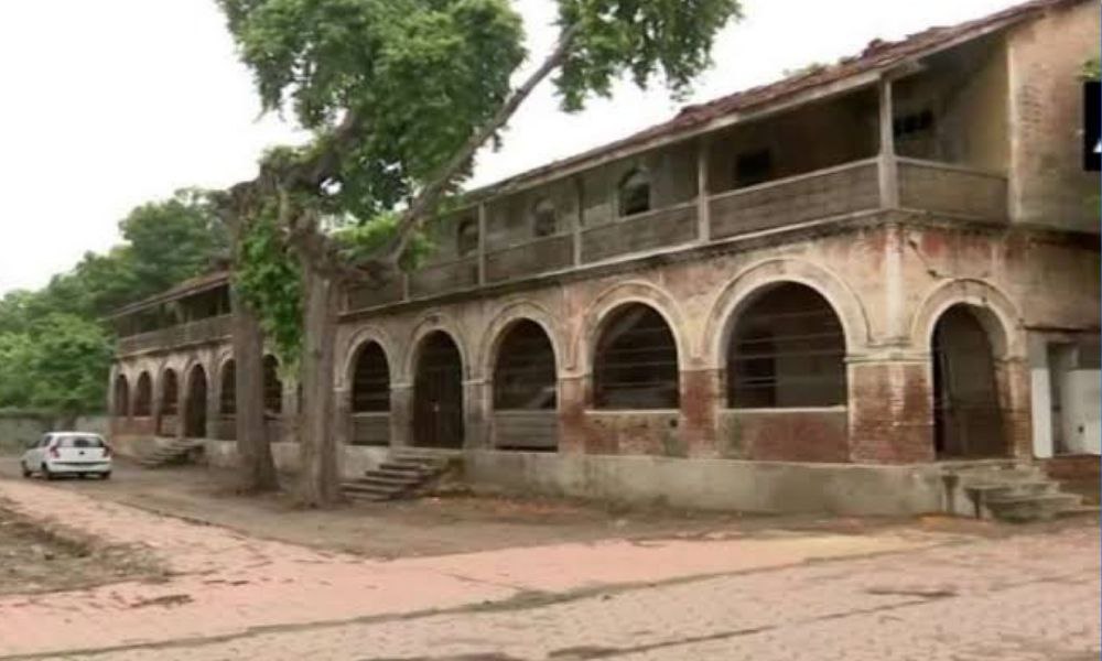 A Colonial Era Building In Ahmedabad Is Being Restored To Build Innovation Centre For Underprivileged Girls