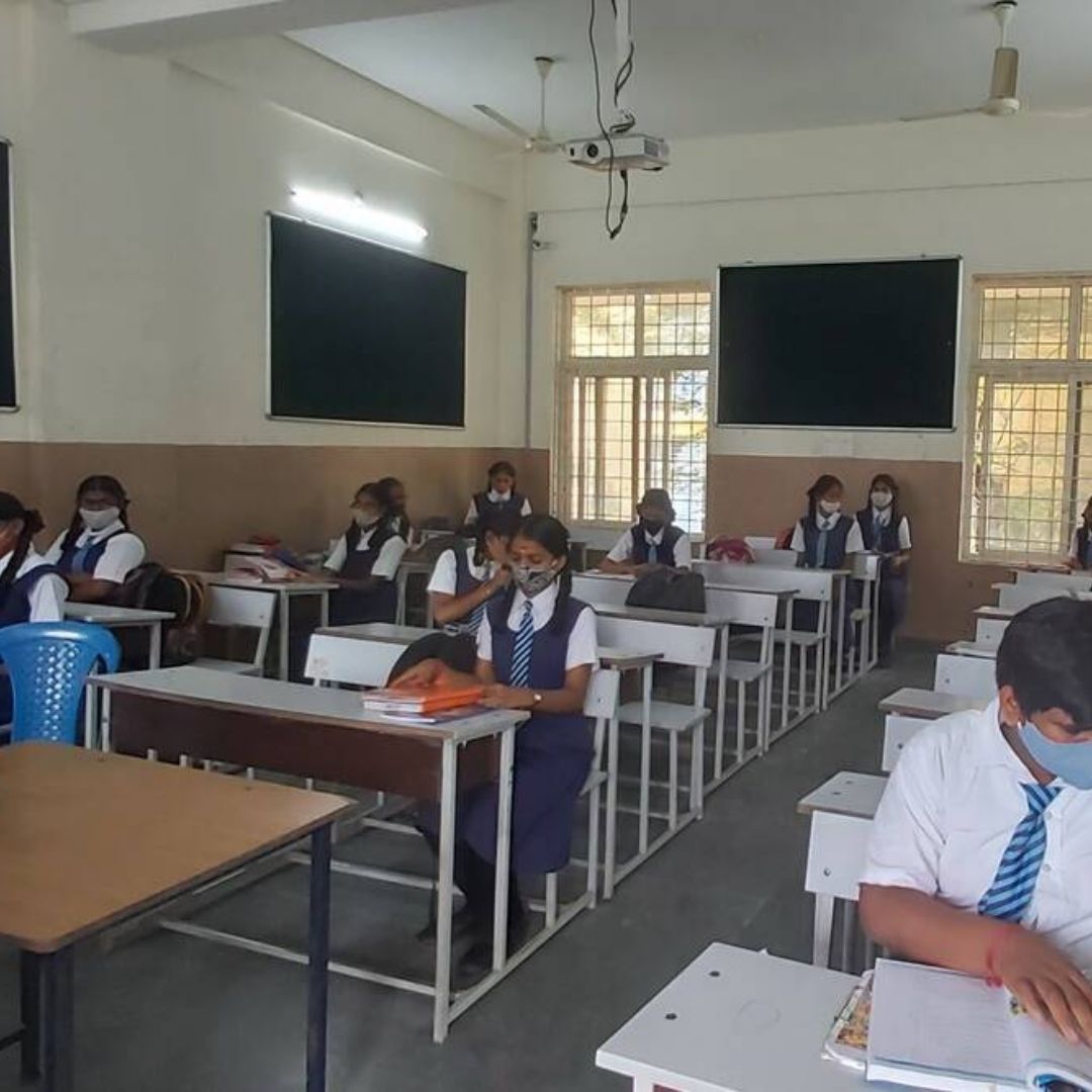 As Schools Reopen, Telangana Chooses Hybrid Model In Govt, Private Educational Institutions