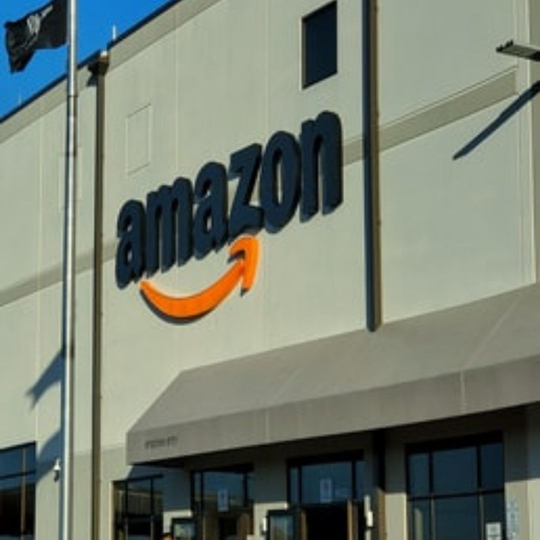 Amazon Hikes Starting Pay For Delivery Persons In US, Plans To Hire For 1.25 Lakh Logistic Jobs