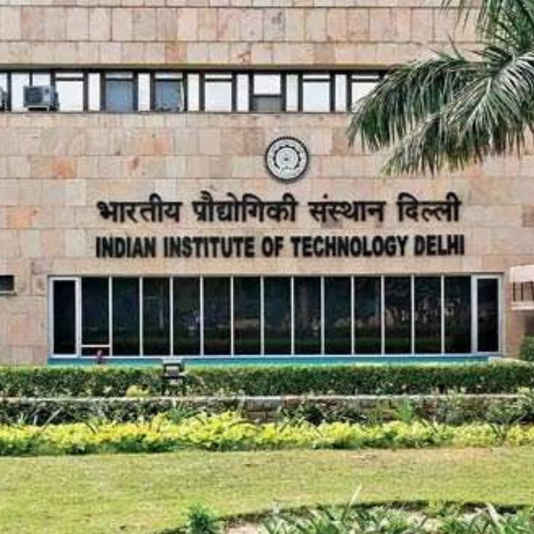 Device That Generates Electricity From Rain Drops Is The Latest Invention By IIT Delhi Researchers