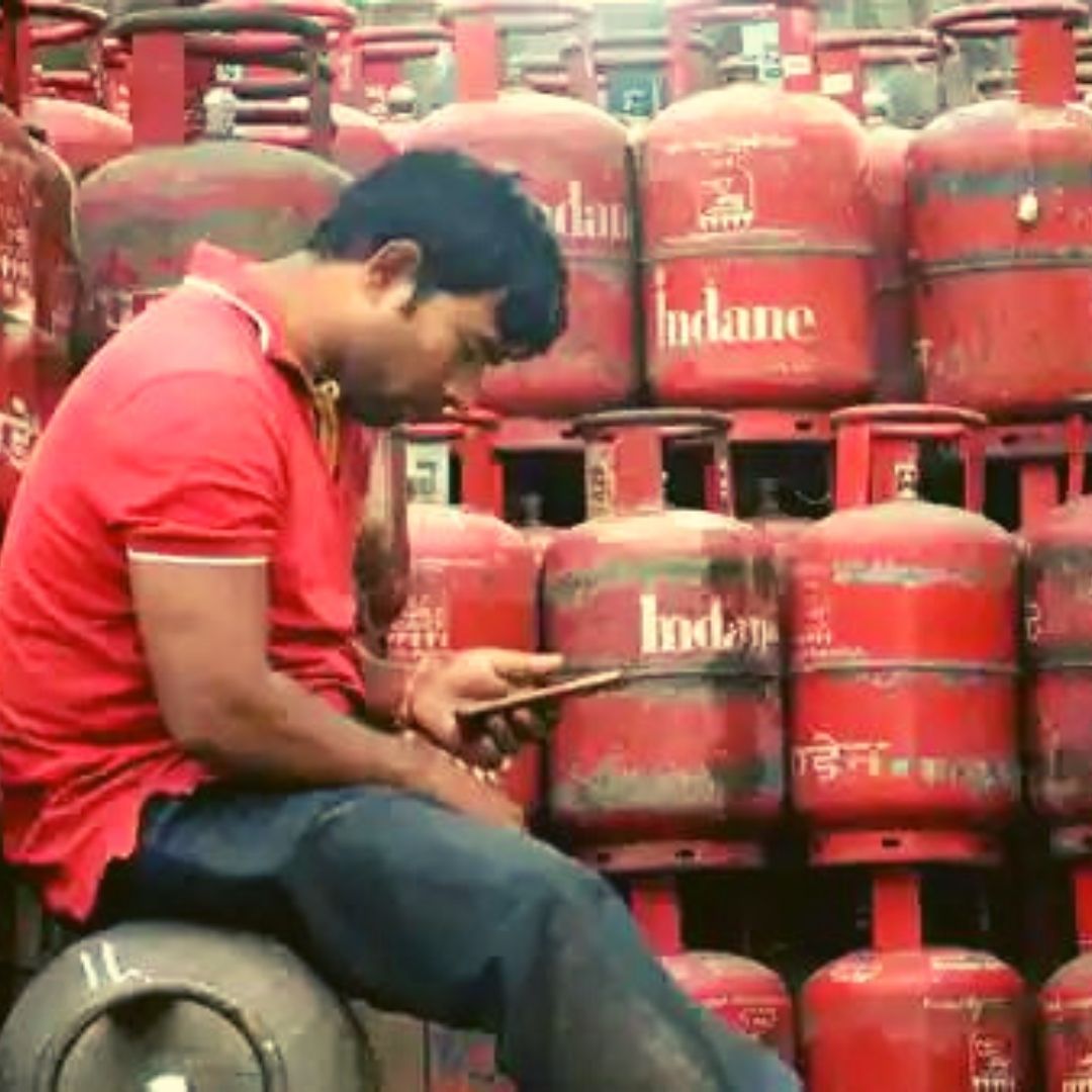 LPG Price Surge: Commercial Cylinder To Cost Rs 266 More Ahead Of Festive Season