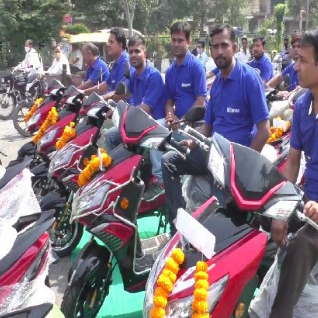 This Surat-Based Company Gifts Electric Scooters To Its Employees On Diwali