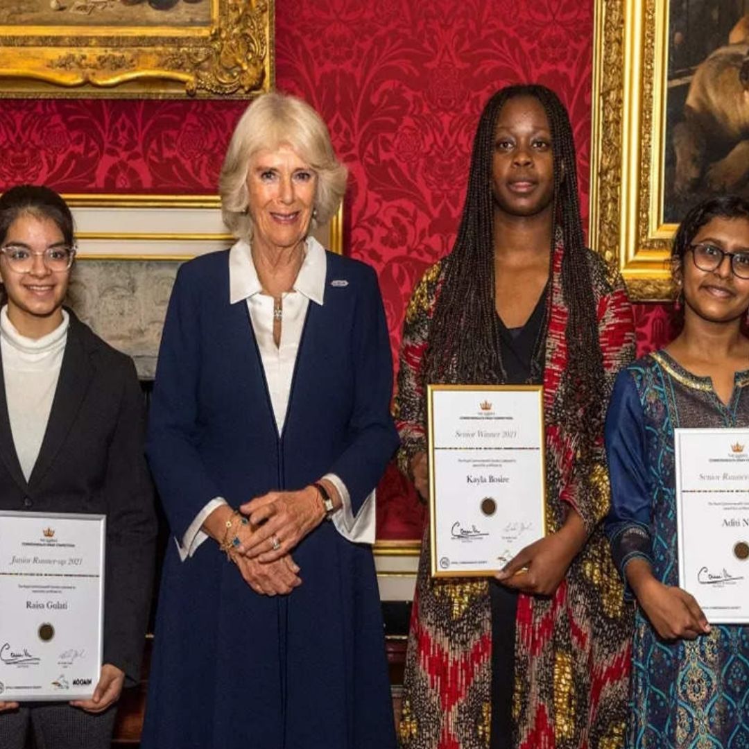 Two Indian Teenagers Honoured In London For Their Essays On COVID-19