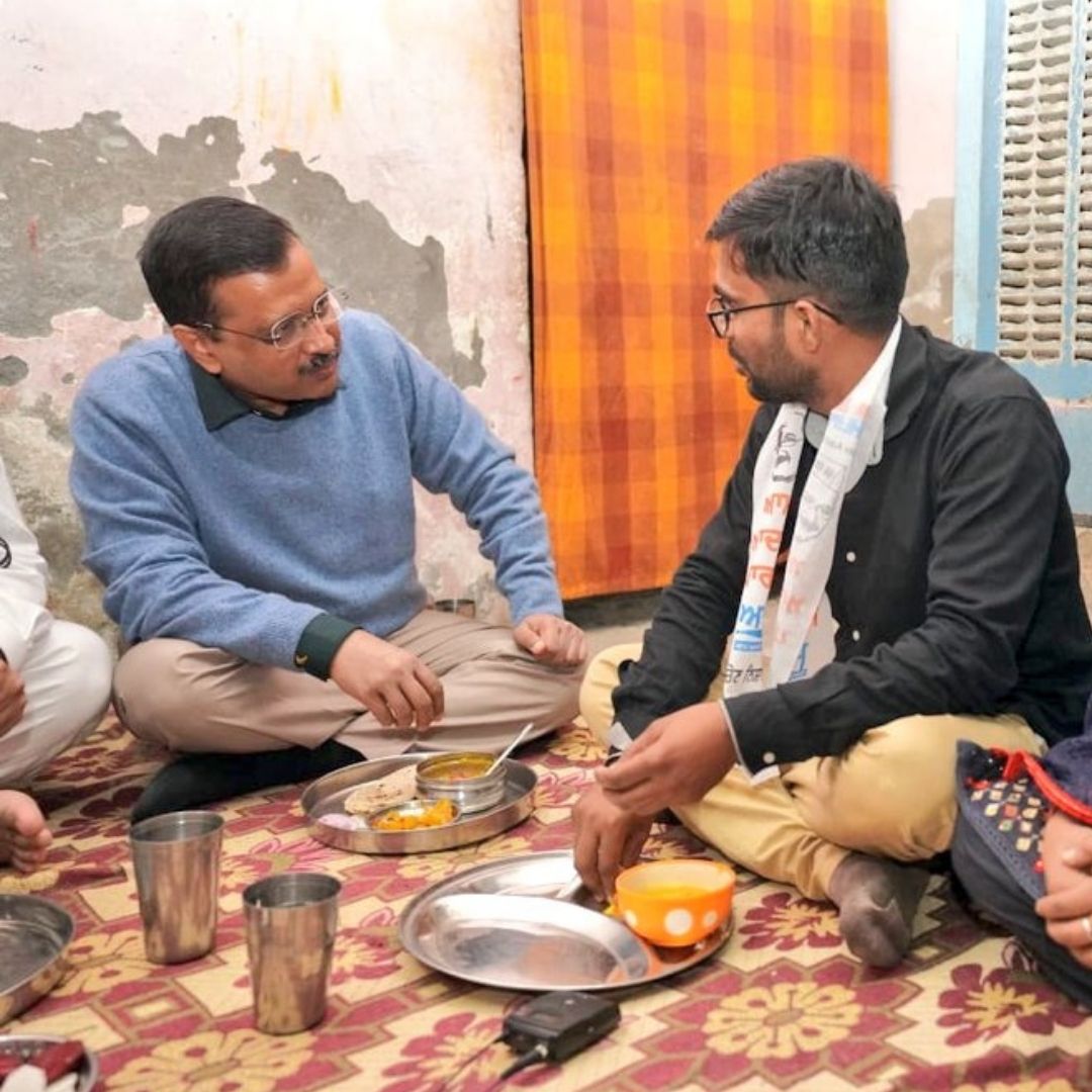 Way To Voters Heart? Kejriwal Accepts Invitation From Auto Driver For Dinner